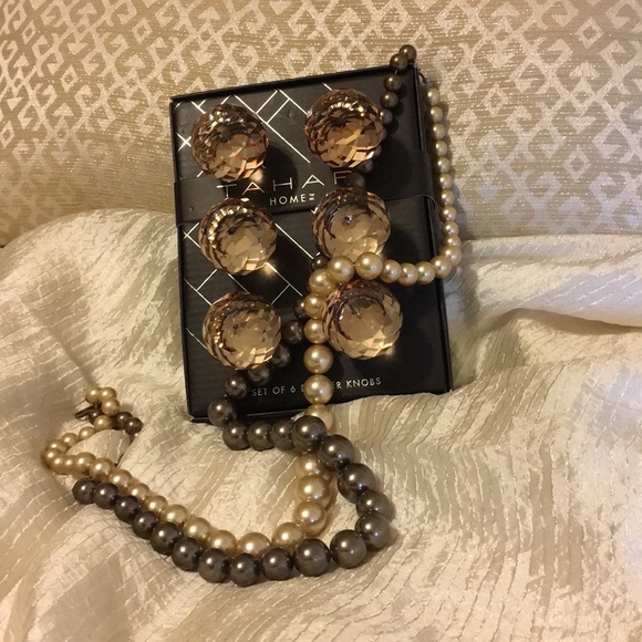 Tahari Drawer Pulls - Picture 6 of 6